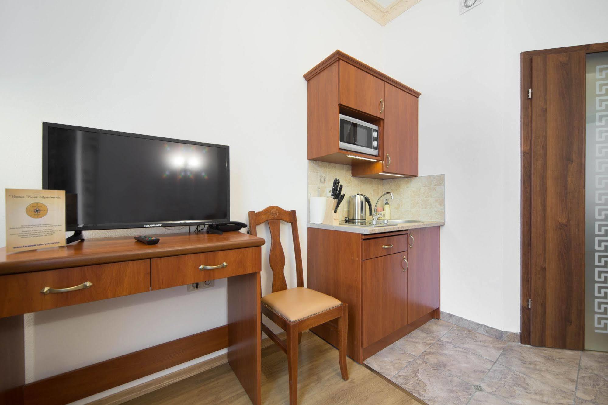 Ventus Rosa Apartments Краков Экстерьер фото