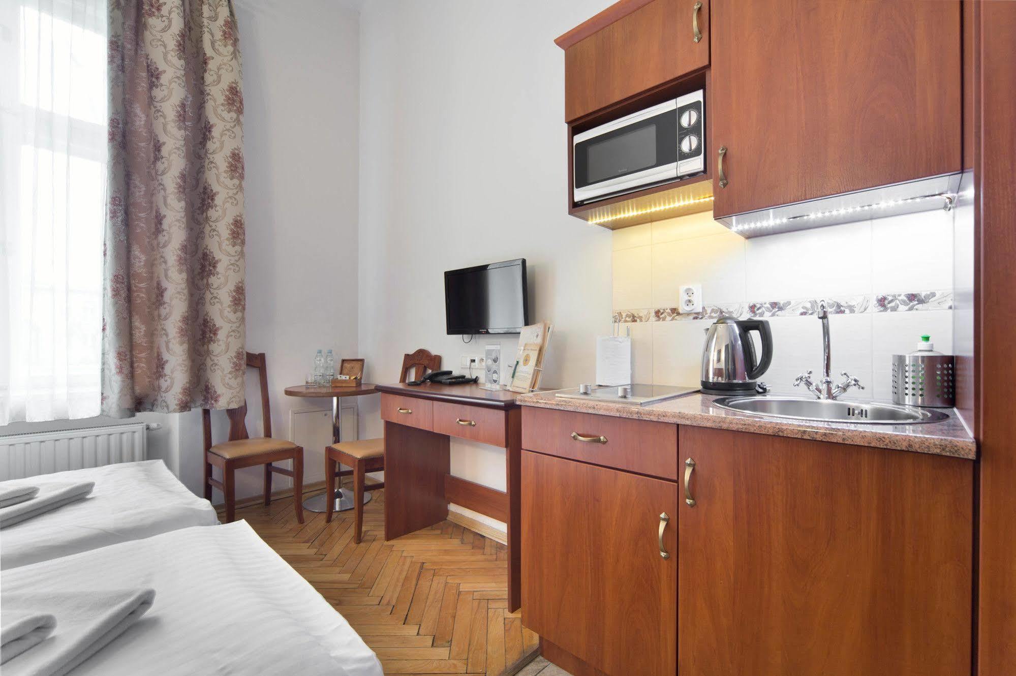 Ventus Rosa Apartments Краков Экстерьер фото